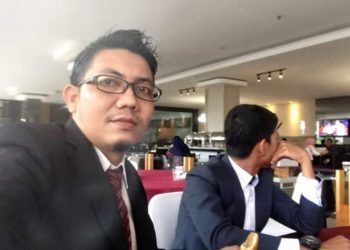 Dr. Emi Senior Yang Konstruktif