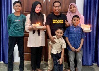 Ultah Mama Tari Dan Kakak Tsaqila