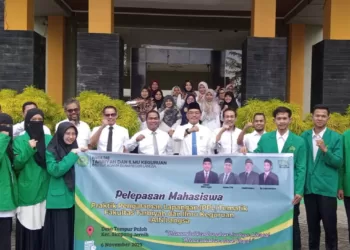 Bersama Rektor Pelepasan PPL