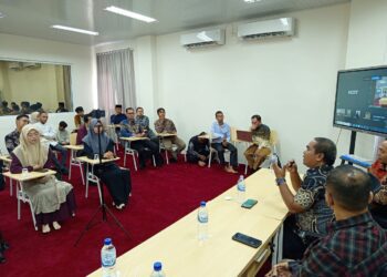 Pemikiran Caknur Dalam Diskusi Kutub