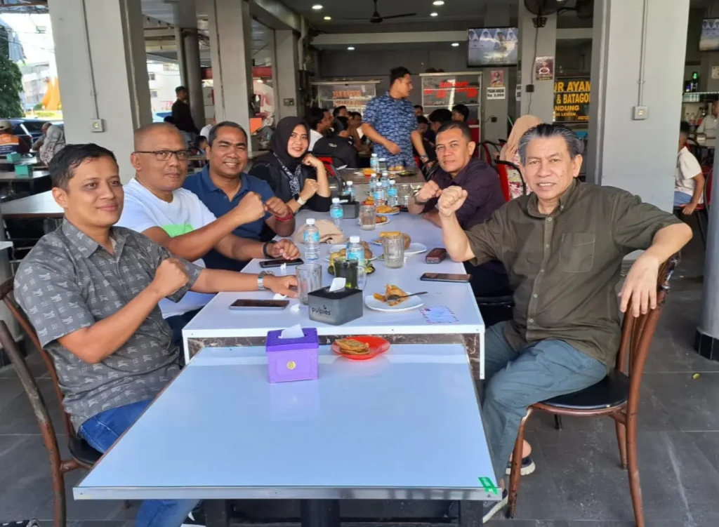 Ngopi.Kahmi.1